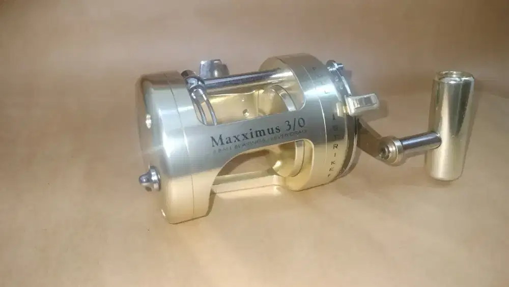 TROLLING REEL FLADEN MAXXIMUS 3/0 GOLD