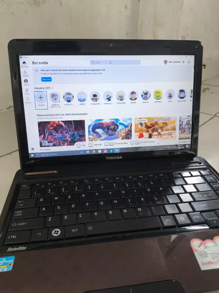 Laptop Toshiba Satelit L735 Core i3