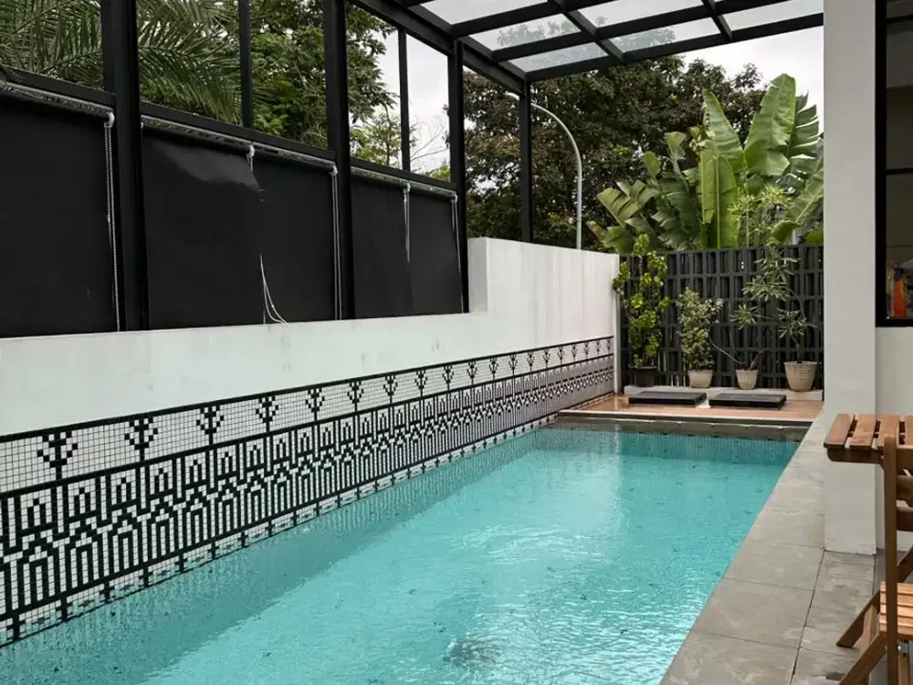 Dijual Rumah Mewah ada Spoll Di Discovery Bintaro