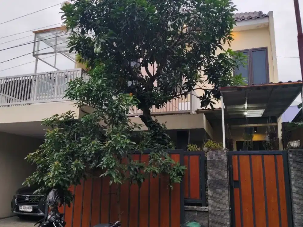 DIJUAL VILLA SIAP HUNI LOKASI STRATEGIS DEKAT KOTA WISATA BATU MALANG