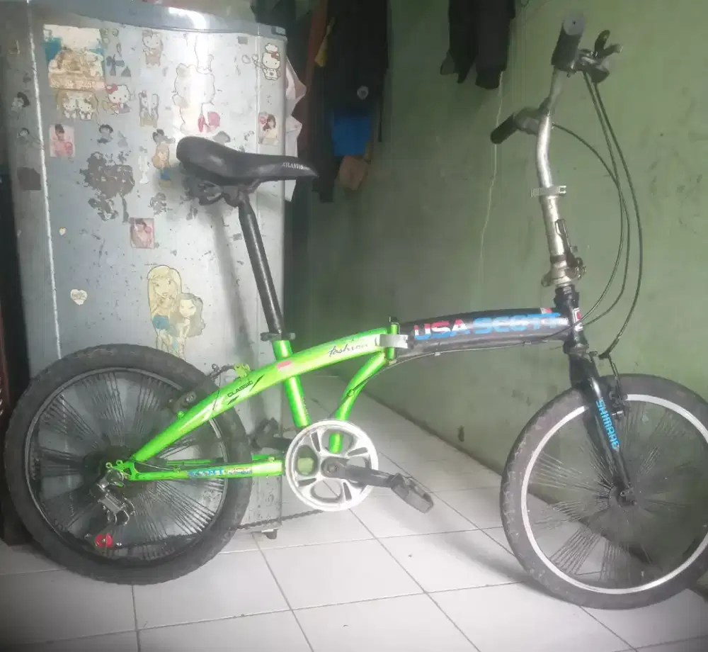 Sepeda lipat united UK 20