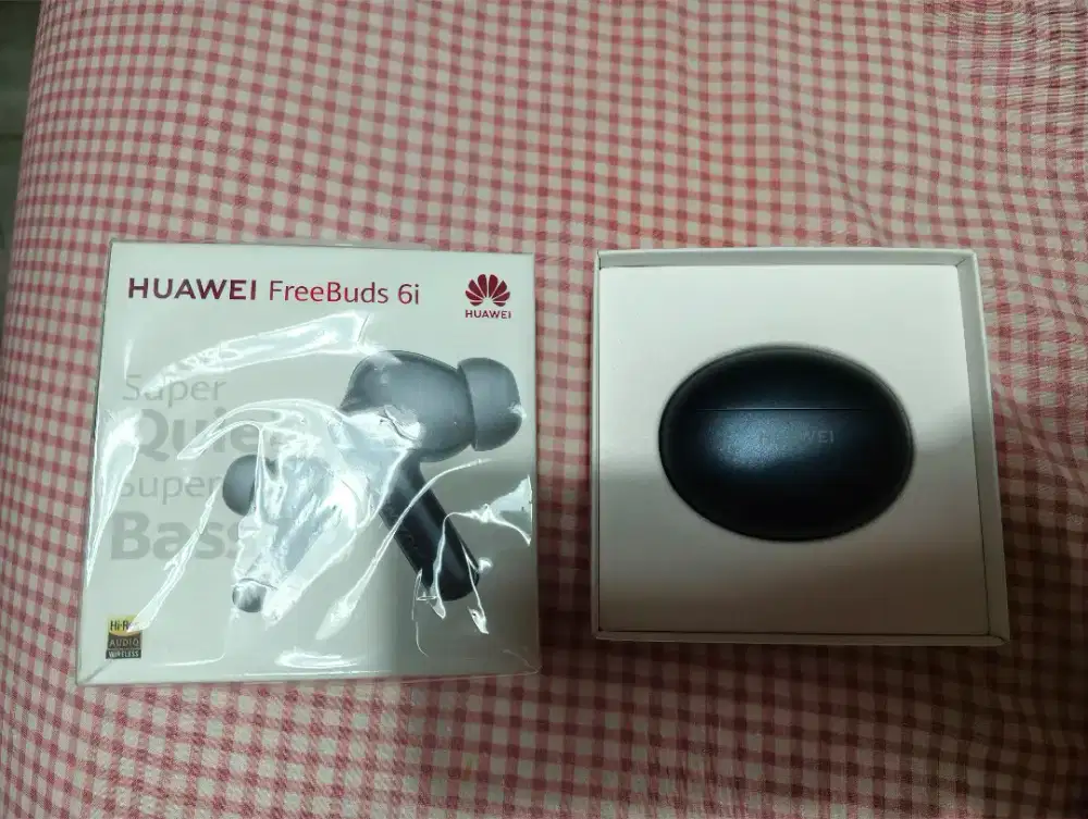 Huawei Freebuds 6i warna hitam