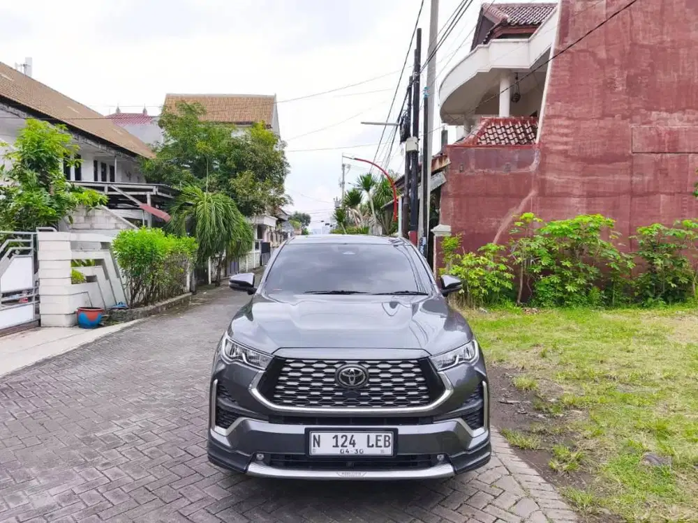 INNOVA ZENIX Q CVT TSS MODELISTA HYBRID 2025