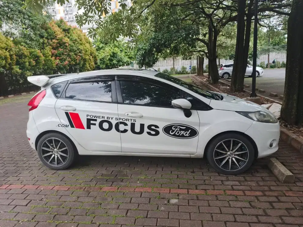 Jual Ford Fiesta Mulus