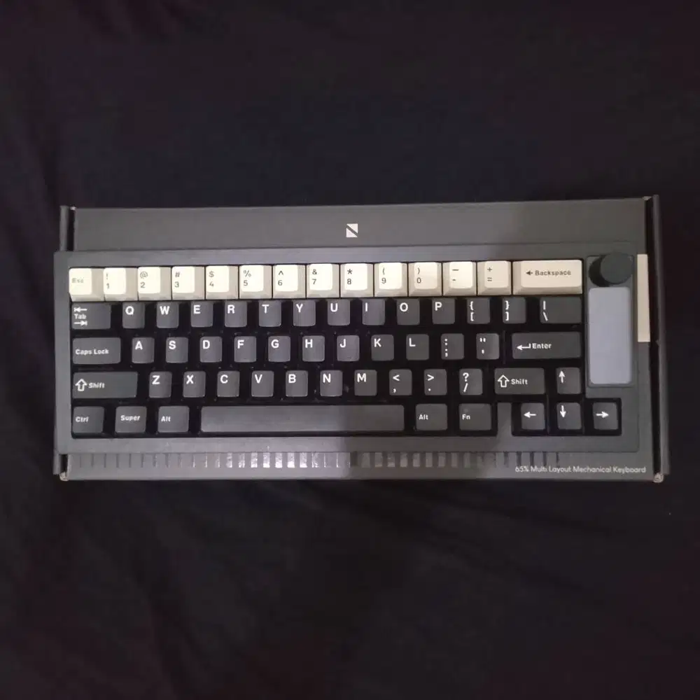 Noir Timeless 65 Mechanical Keyboard