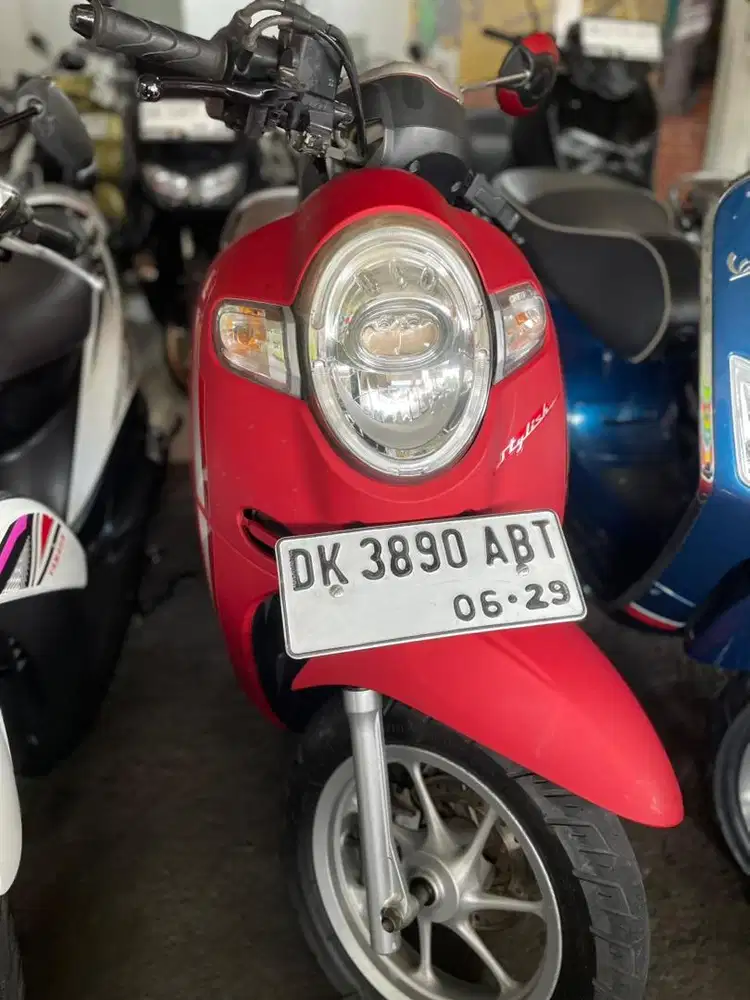 Scoopy 2021 dp 300 / bintang dewata motor /