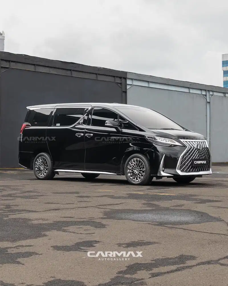 Lexus LM350 VIP (2+2) 2020
