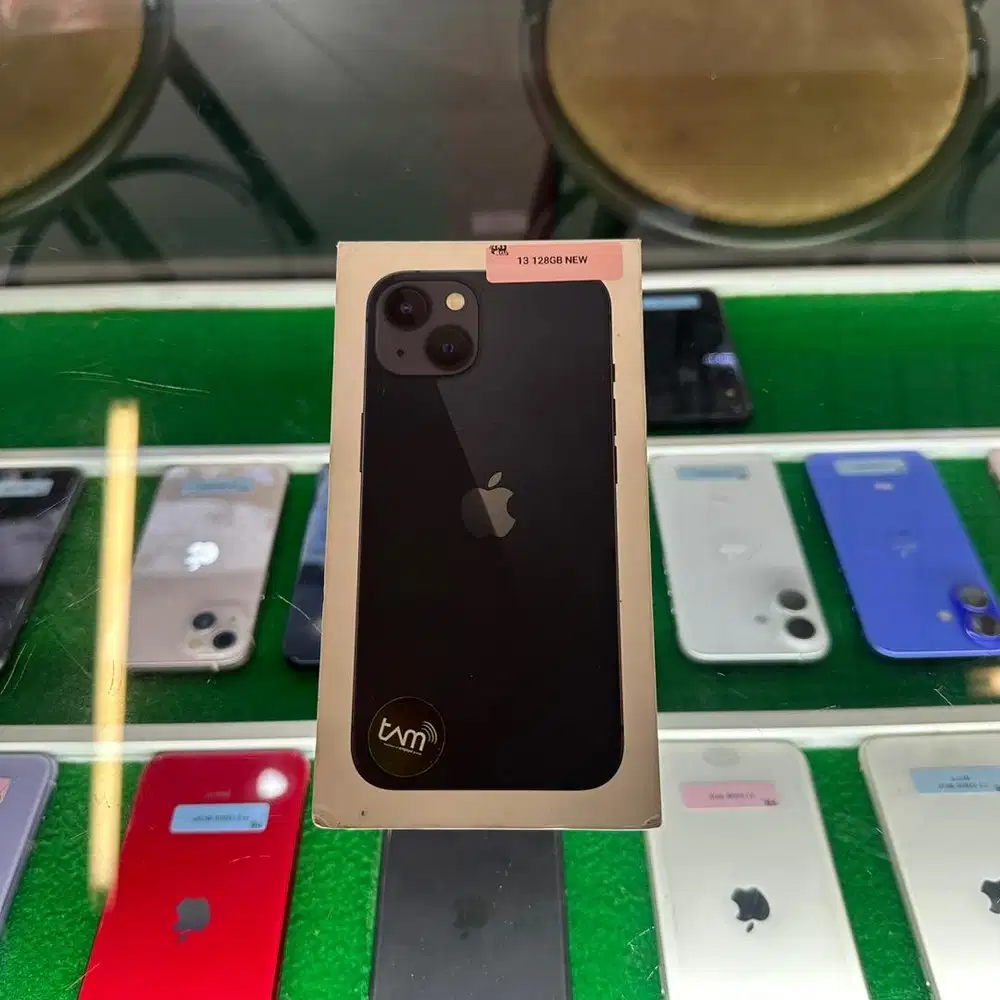 Iphone 13 Basic 128Gb Segel garansi resmi iBox