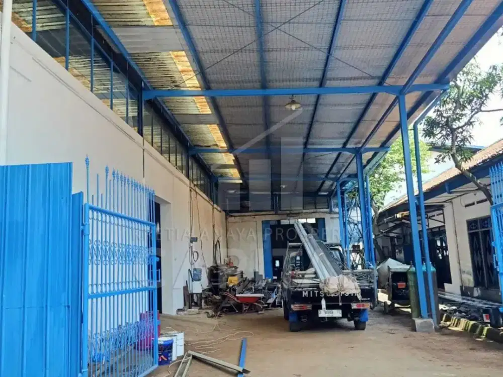 GUDANG DENGAN LUAS BERBEDA SIAP PAKAI DAN AKSES CONTENER DI JALAN CARINGIN BANDUNG