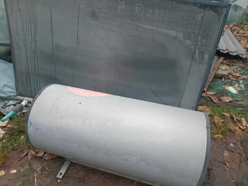 Di jual water heater wikawh tcs 130,bekas masih normal layak pakai