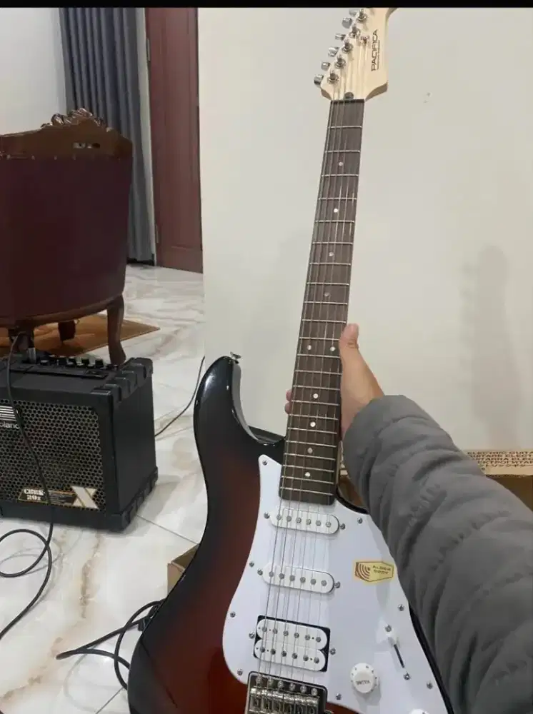 gitar yamaha pacifica 112 j Original