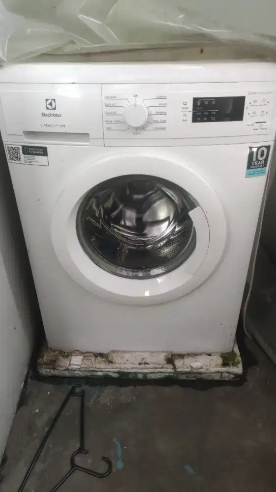 Mesin cuci Electrolux