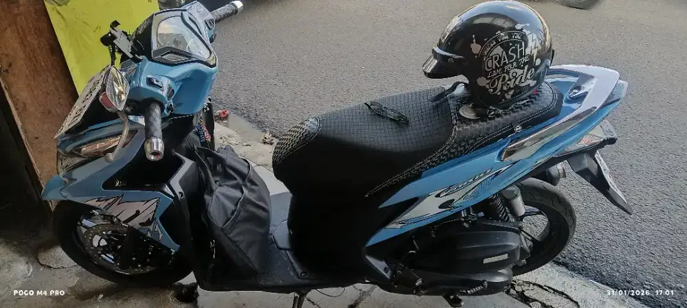 Jual motor vario 2014