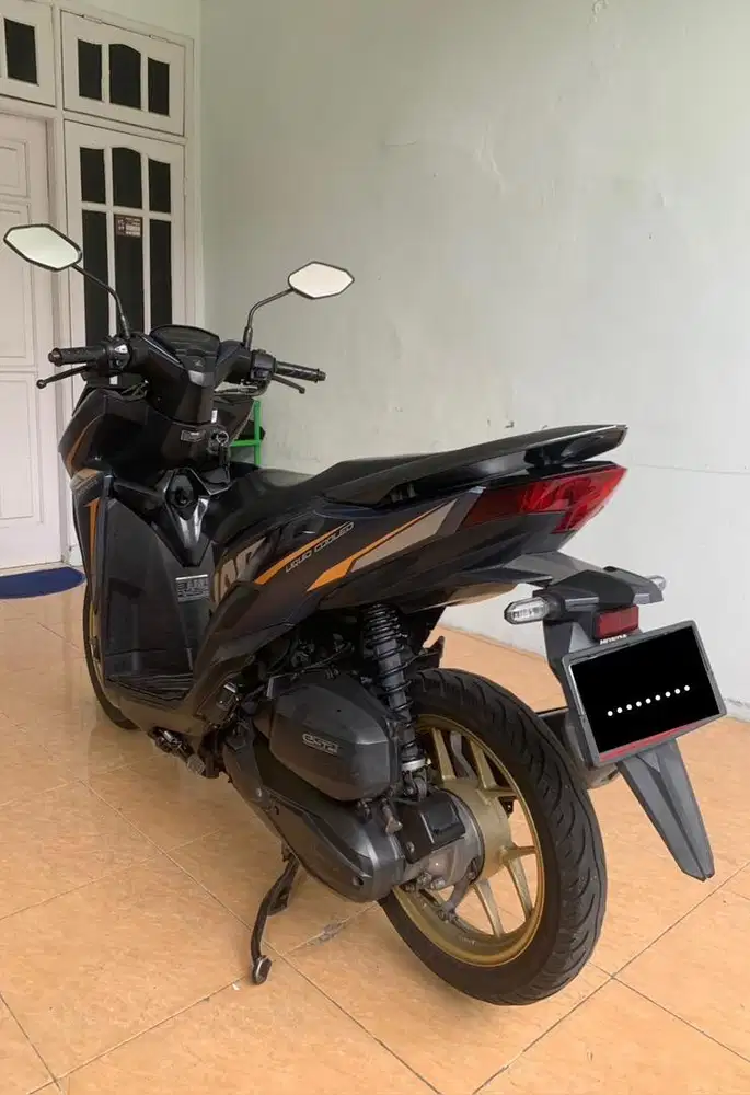 Dijual motor vario 125 cc tahun 2021