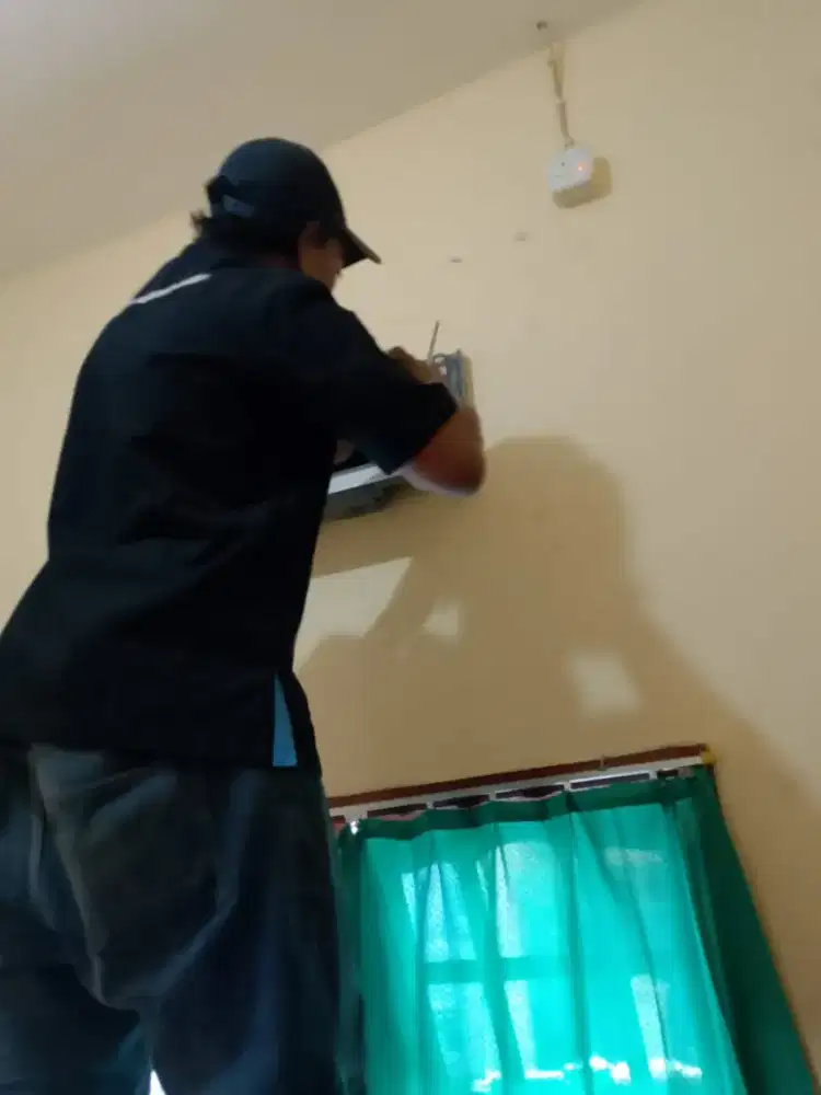 SERVICE AC, PASANG AC, PERBAIKAN AC, CUCI AC