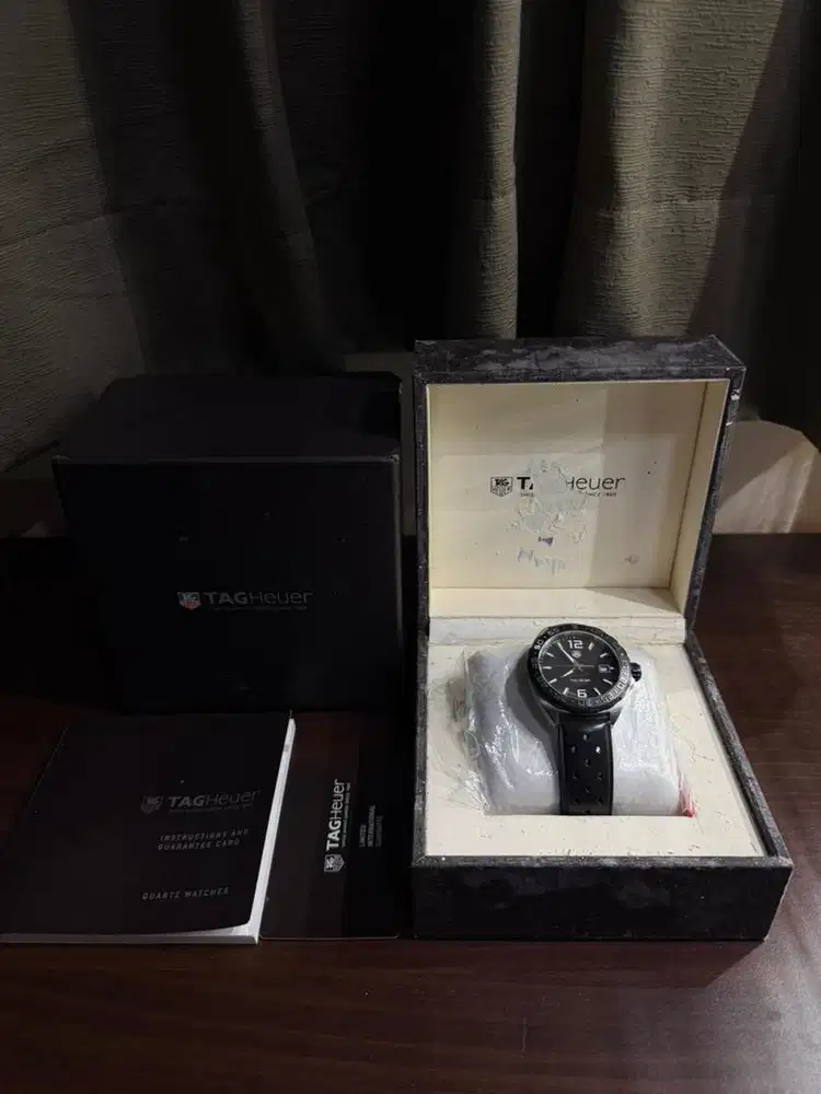 Jam Tangan Tag Heuer Formula 1 Black Rubber WAZ1110 2016 Fullset