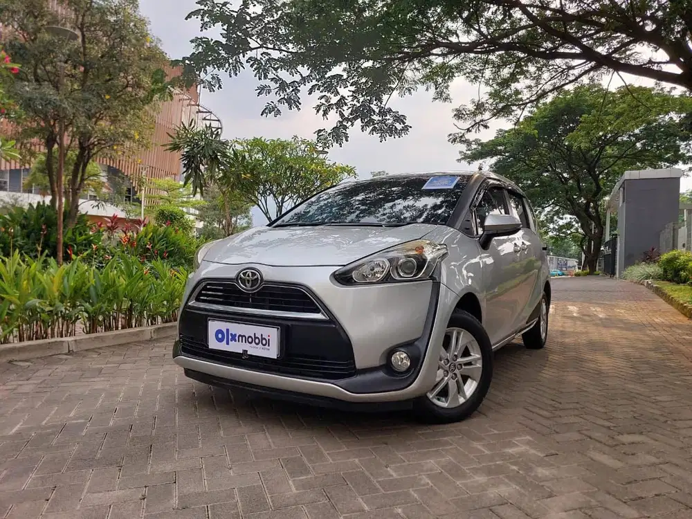 Pajak Panjang - Toyota Sienta 1.5 G Bensin-MT 2017