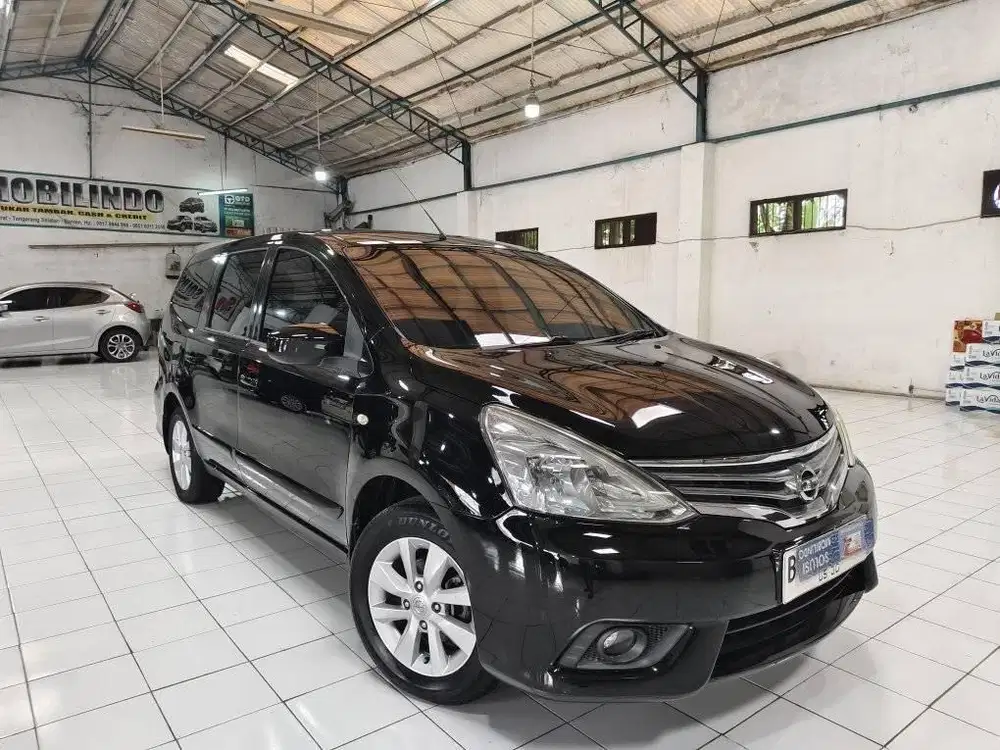 Nissan GRAND LIVINA XV 1 5 Bensin AT 2015 Hitam