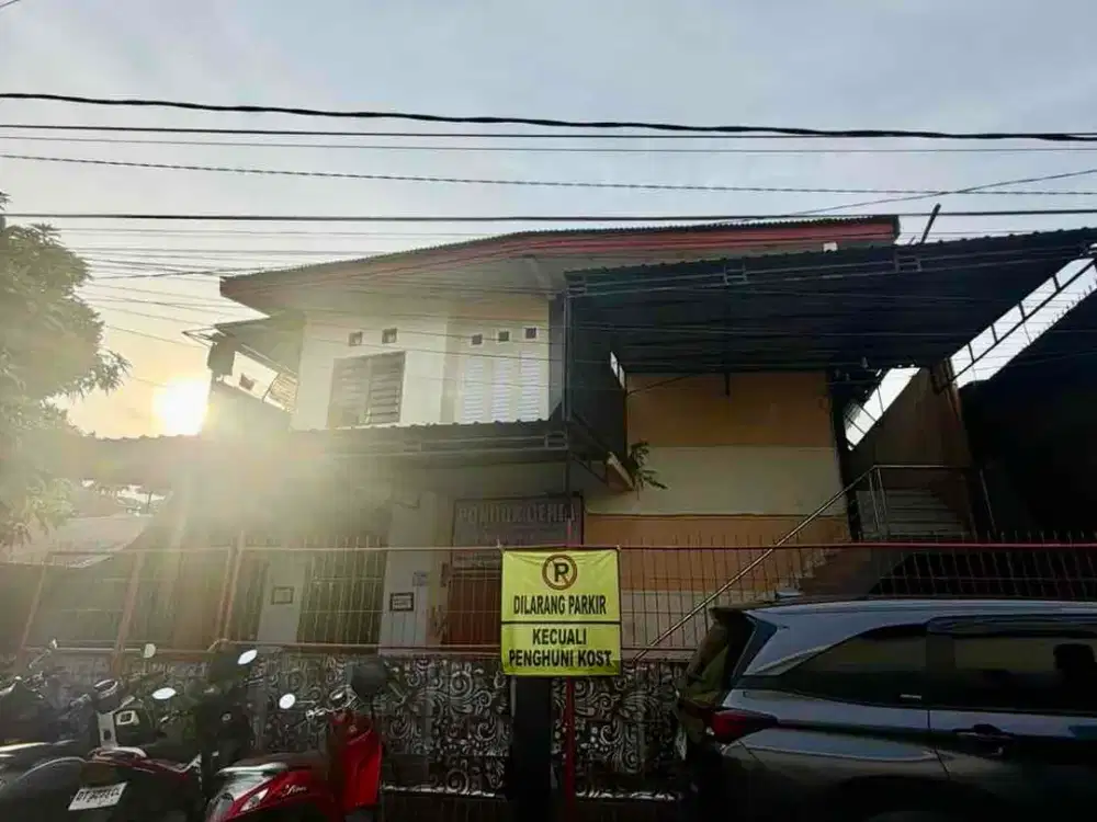 dijual cepat rumah kost tengah kota makassar 24 kamar siap buka usah