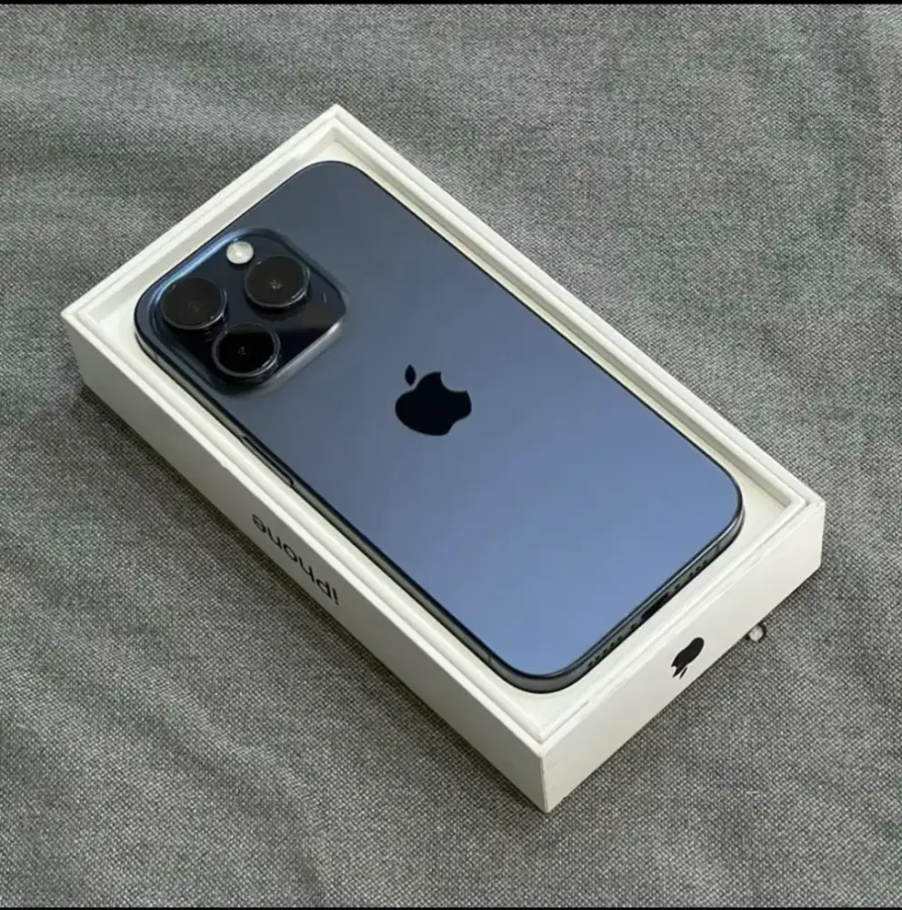 Iphone 15 Pro Max 256GB Blue Titanium Ex Garansi Resmi IBox,bisa TT ya