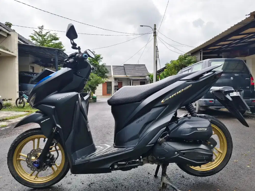 Vario 150 CC 2021 Exclusive Matee Black