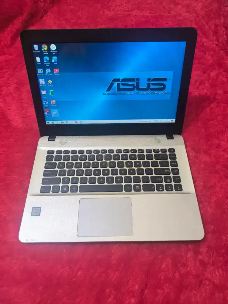 DIJUAL LAPTOP ASUS VIVOBOOK X411UA SLIM,CORE I3 GEN 6