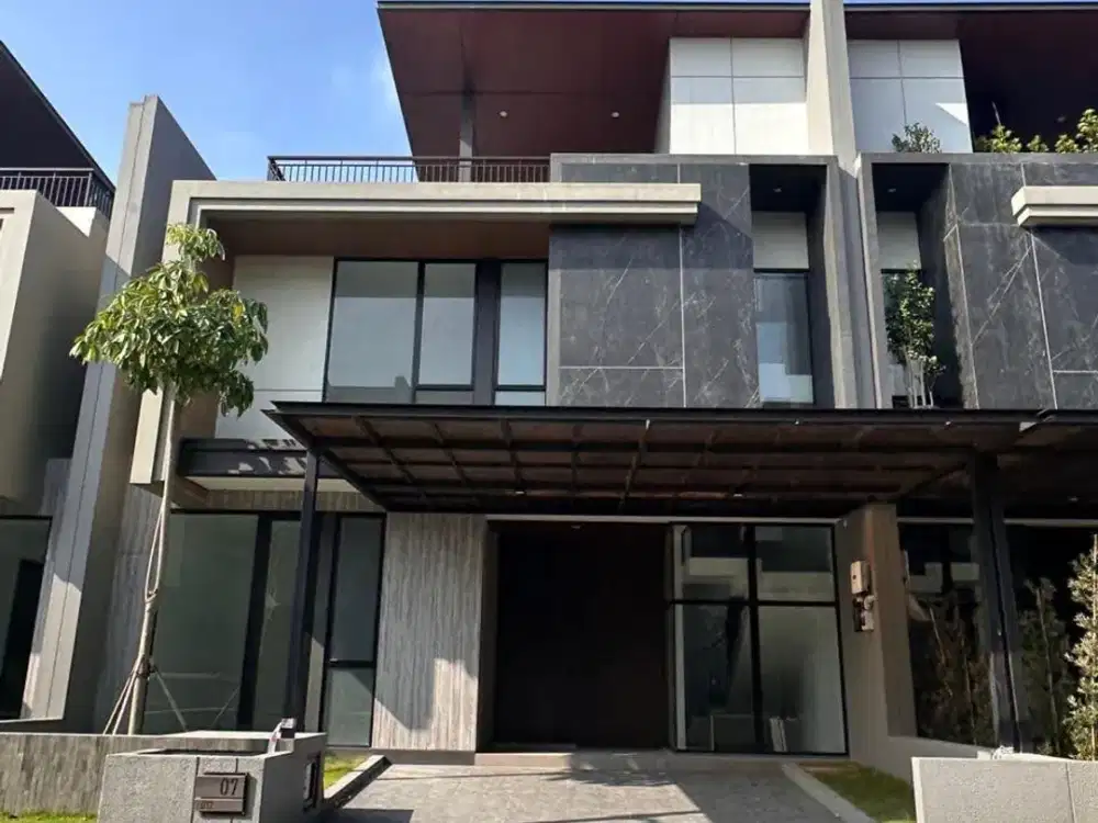 Dijual Rumah 3 Lt, Ada Rooftop, Bagus, Dekat G-Walk & PTC di Citraland, SBY