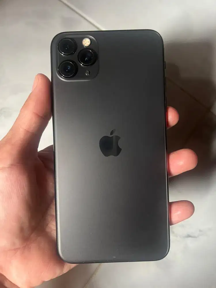 iPhone 11 Pro Max 256gb ( Unit Pengganti iBox ) Mulus Sekali BH 75%