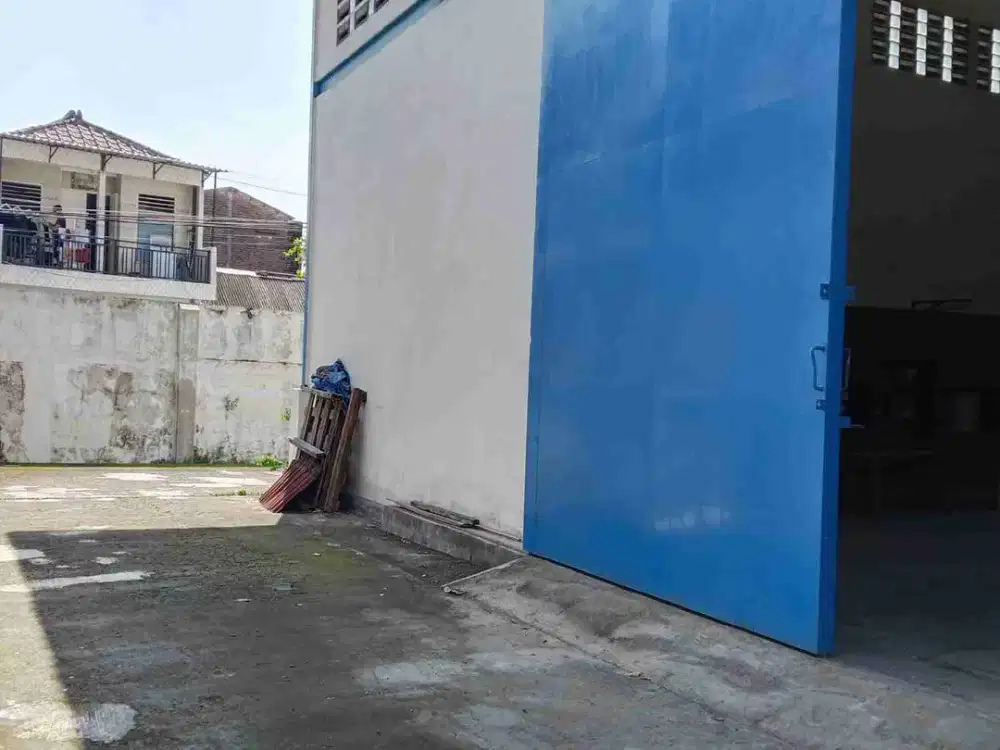 Gudang banyu urip siap pakai dkt margomulyo manukan