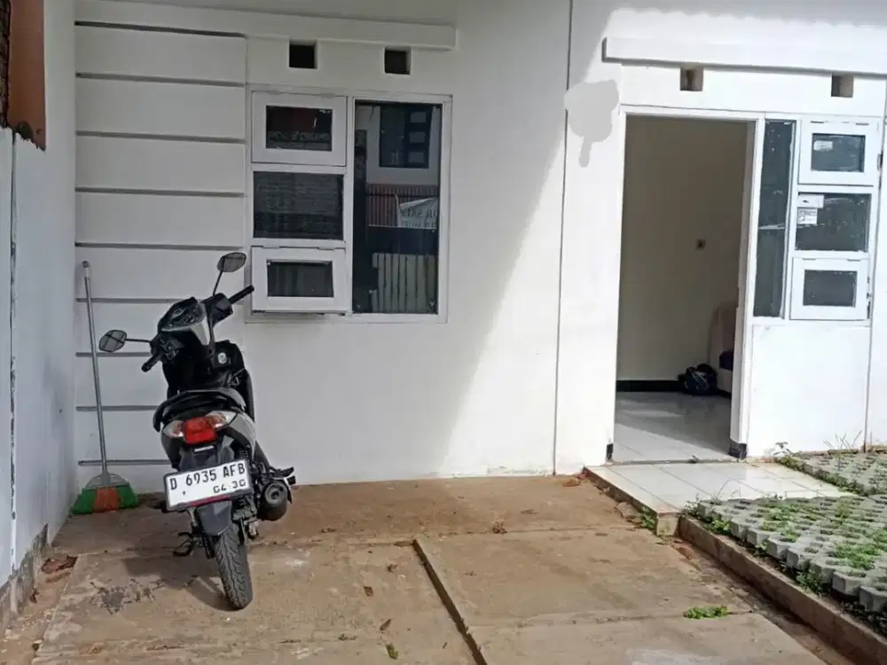Di jual Rumah siap huni di komplek green city view jatihandap bandung
