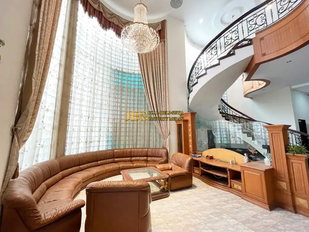 Sangat Limited!! Dijual Rumah Siap Huni di Komplek Taman Polonia 5 - Medan