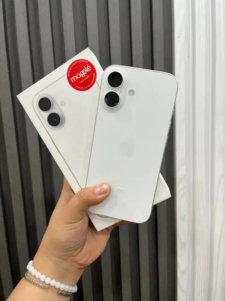 iPhone 17 256Gb iBox likenew