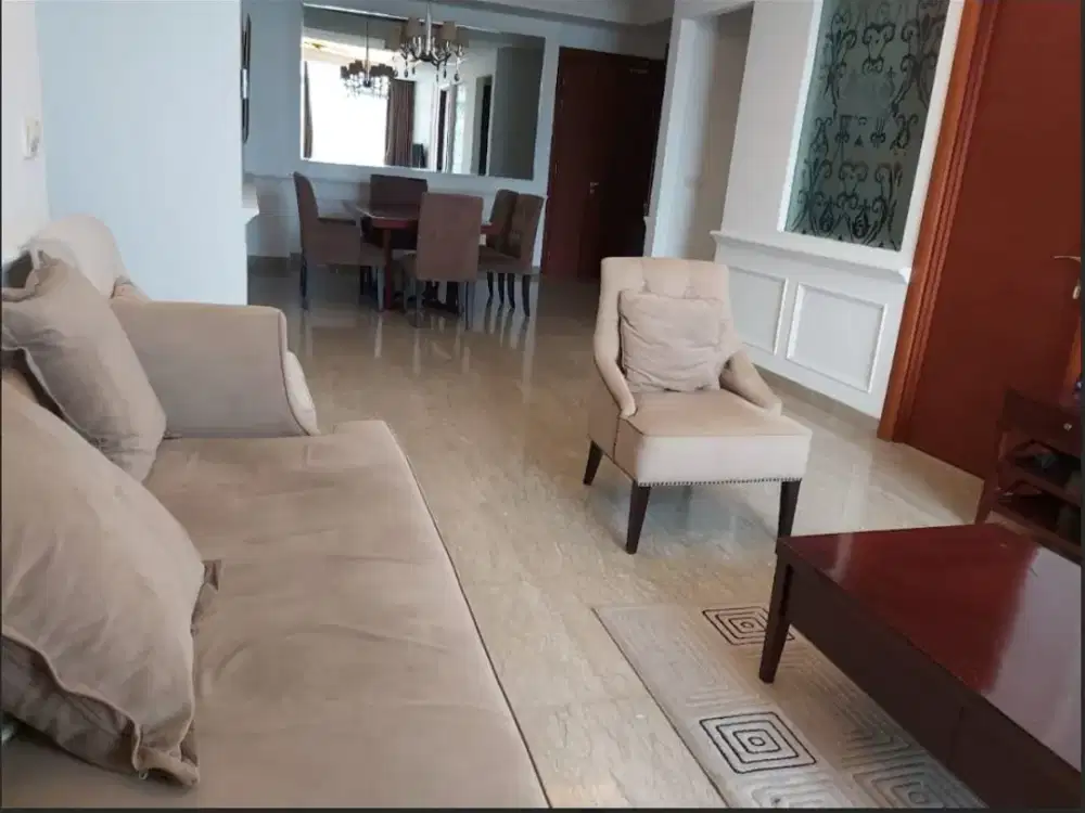 Disewa Apartemen Essence Darmawangsa furnish 3BR uk 170m at Jakarta Selatan