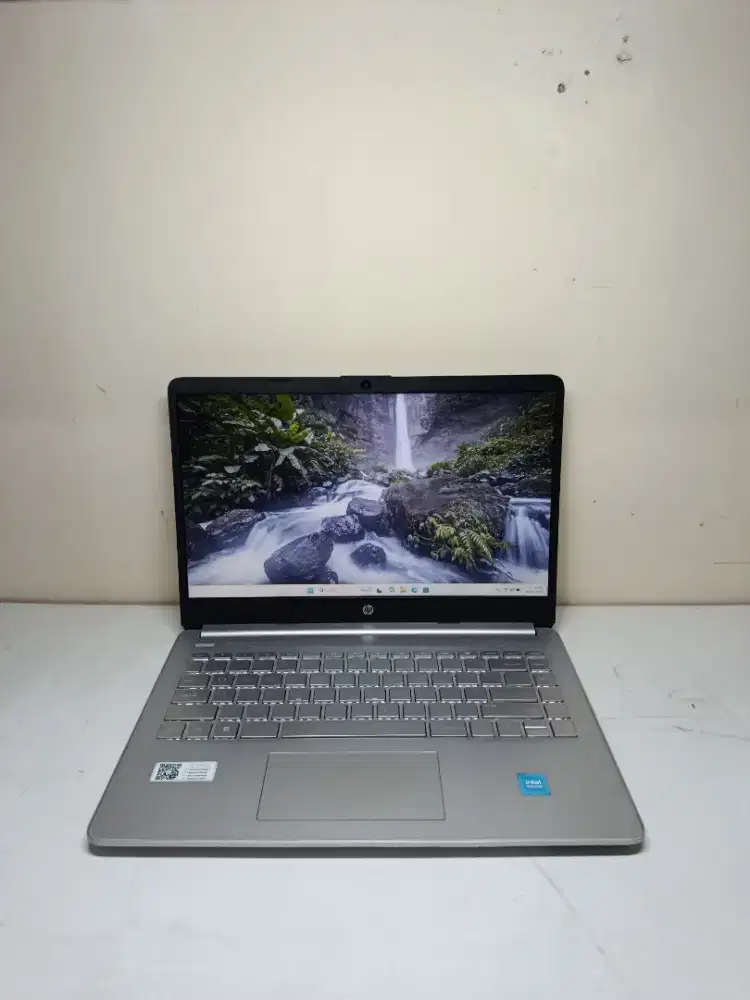 Laptop HP 14s Keyboard Backlit