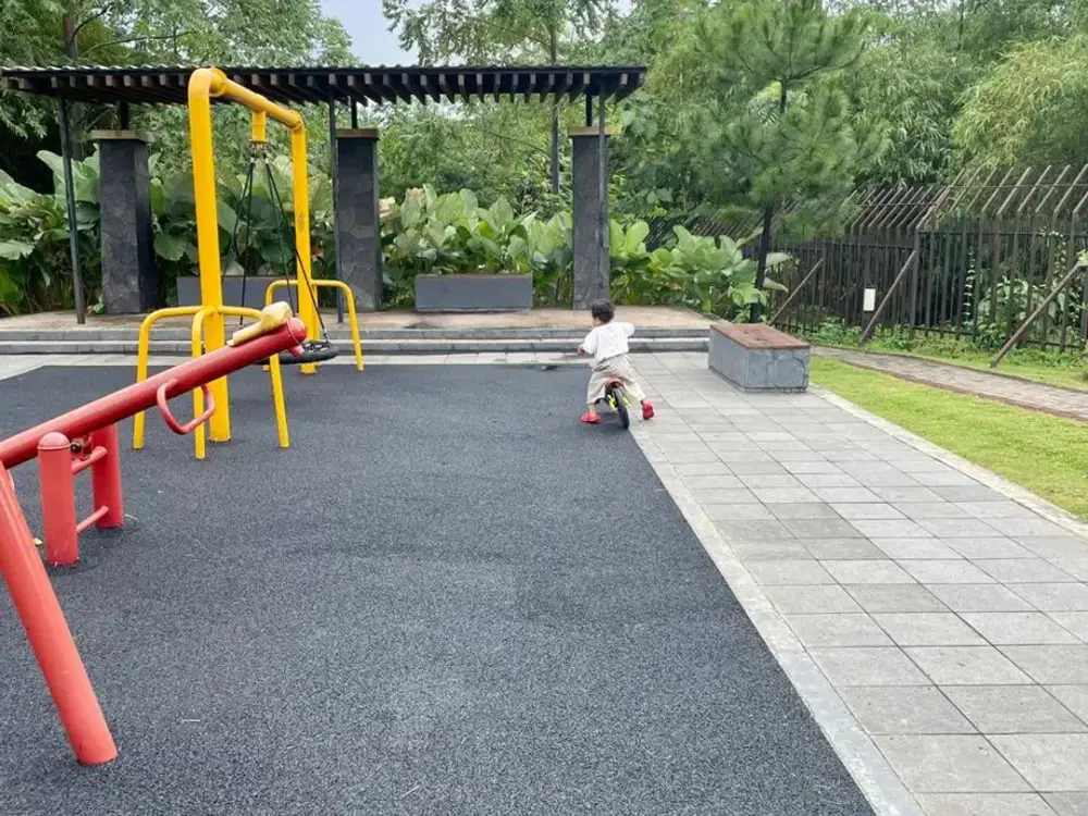 Dijual Cepat Rumah THE SAVIA BSD CITY    2 Lantai