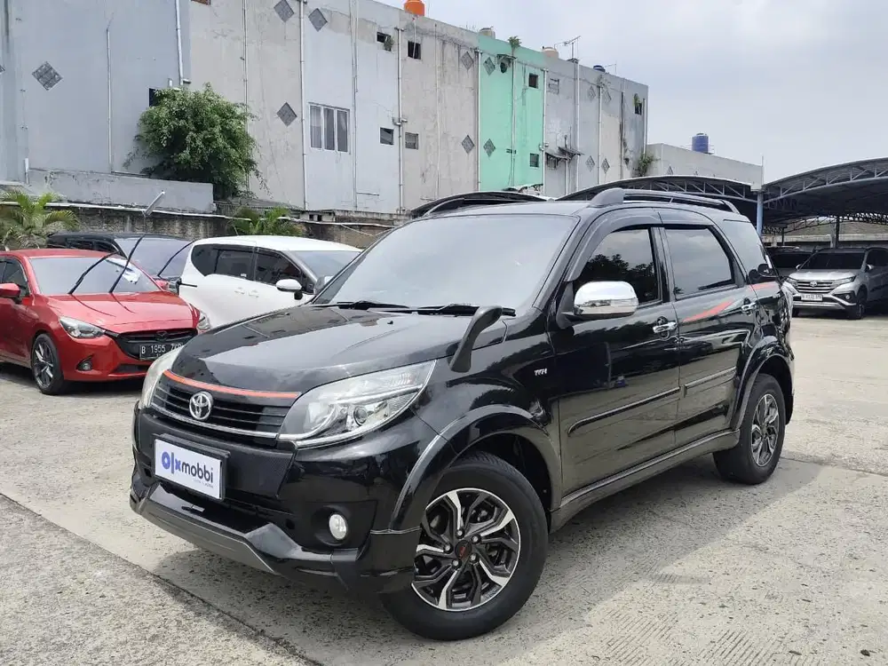 Pajak Panjang - Toyota Rush 1.5 S Bensin-AT 2017