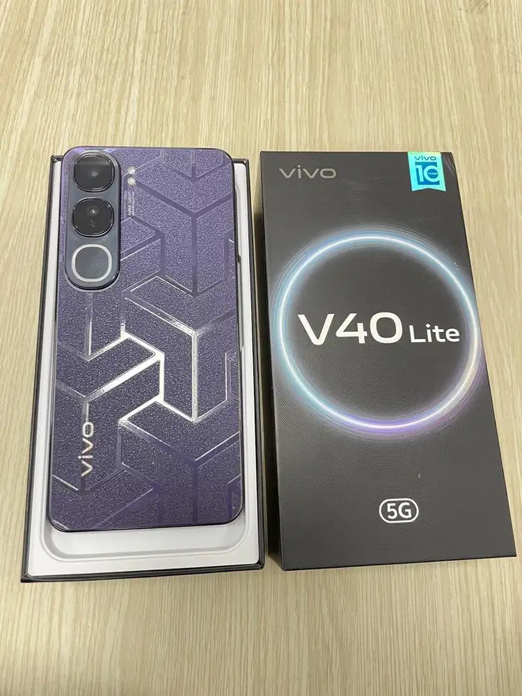 v40 lite 5G 8-256gb fullset ori