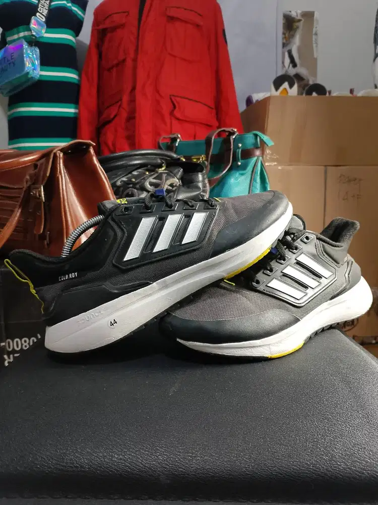Dijual Adidas Cold RDY size 45