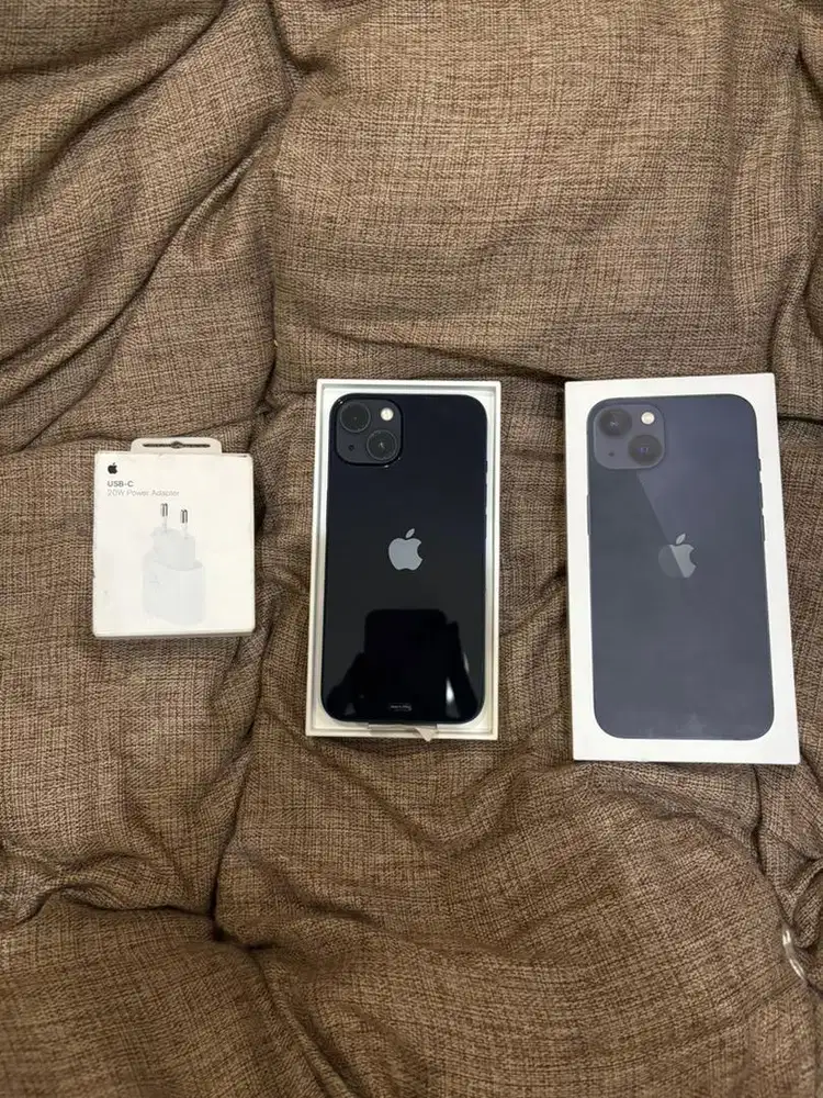 iPhone 13 Ibox Fullset sampai nota pembelian
