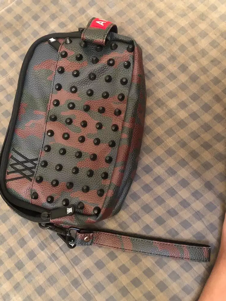 tas golf anew bisa di pake jalan2