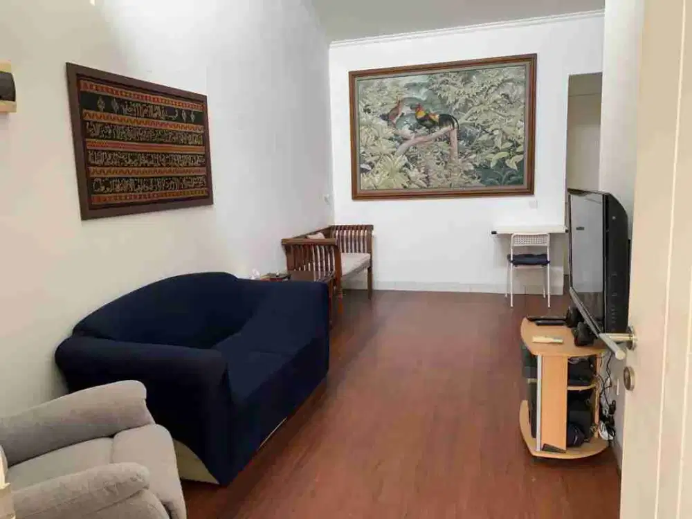 Rumah besar banyak kamar icon bsd