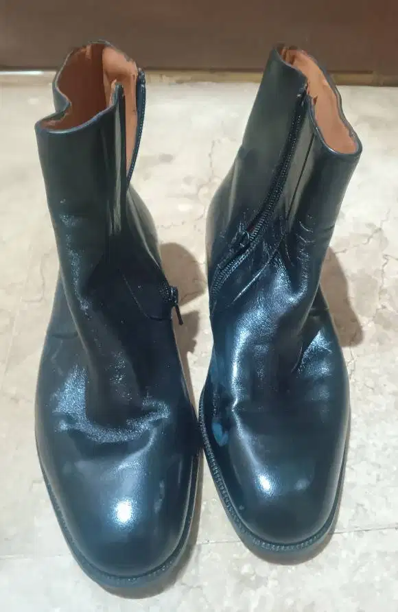 SEPATU PANTOFEL PRIA BALLY