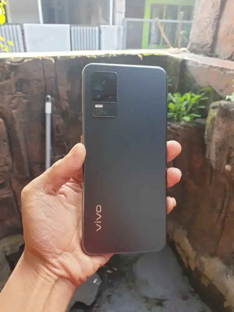 Vivo v21 8/256gb fullset