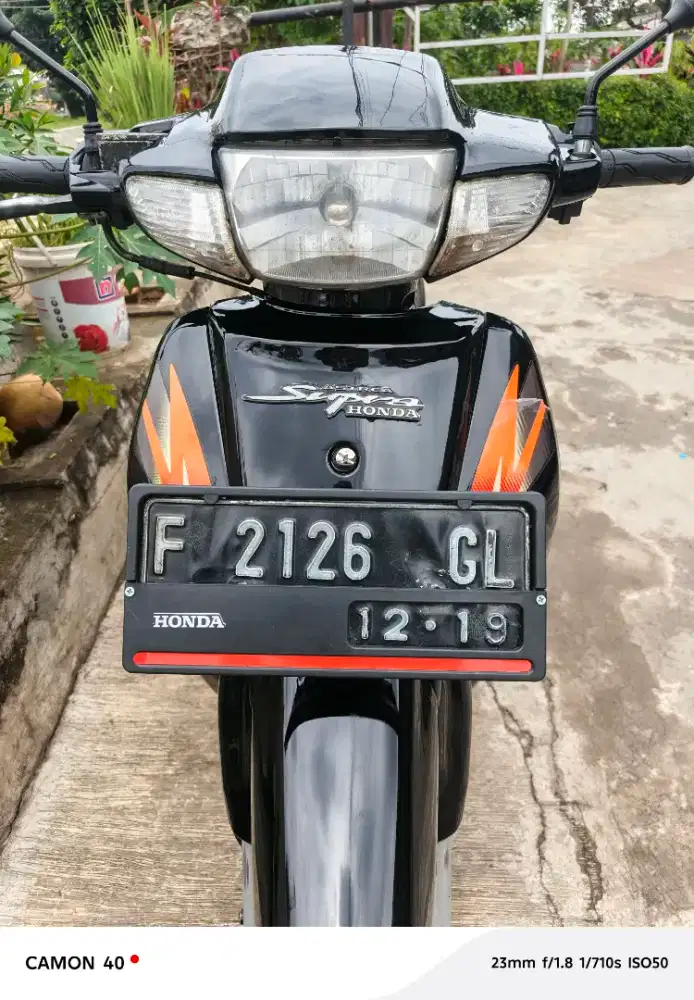 Supra 1997 Plat Cibinong Lengkap + Helm