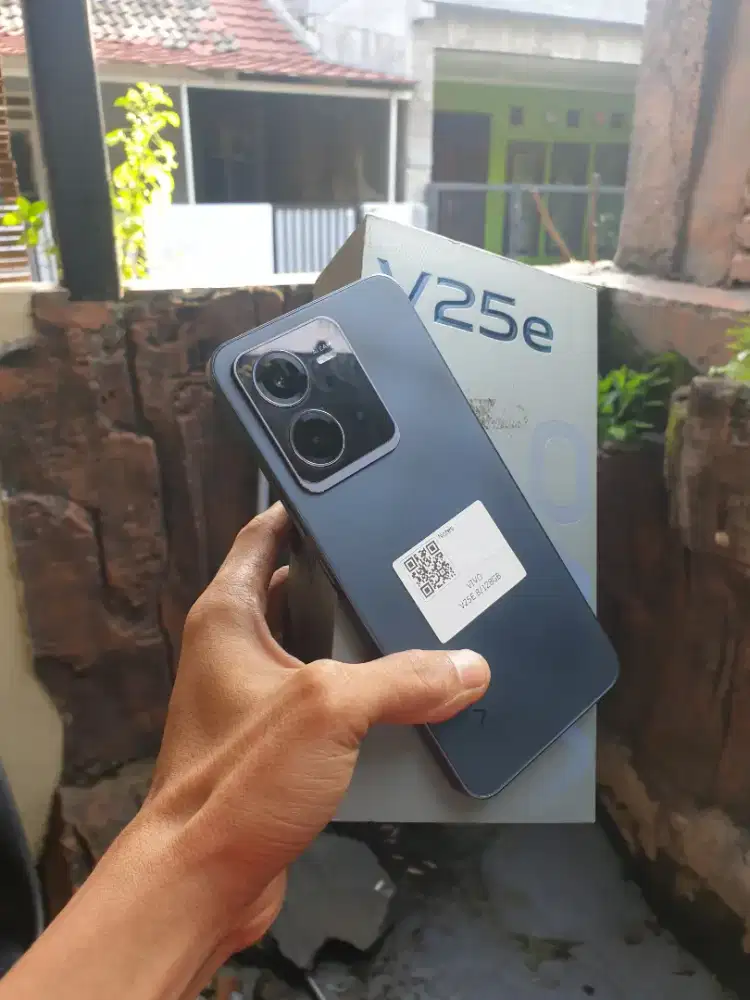 Vivo v 25e 8/128gb fullset
