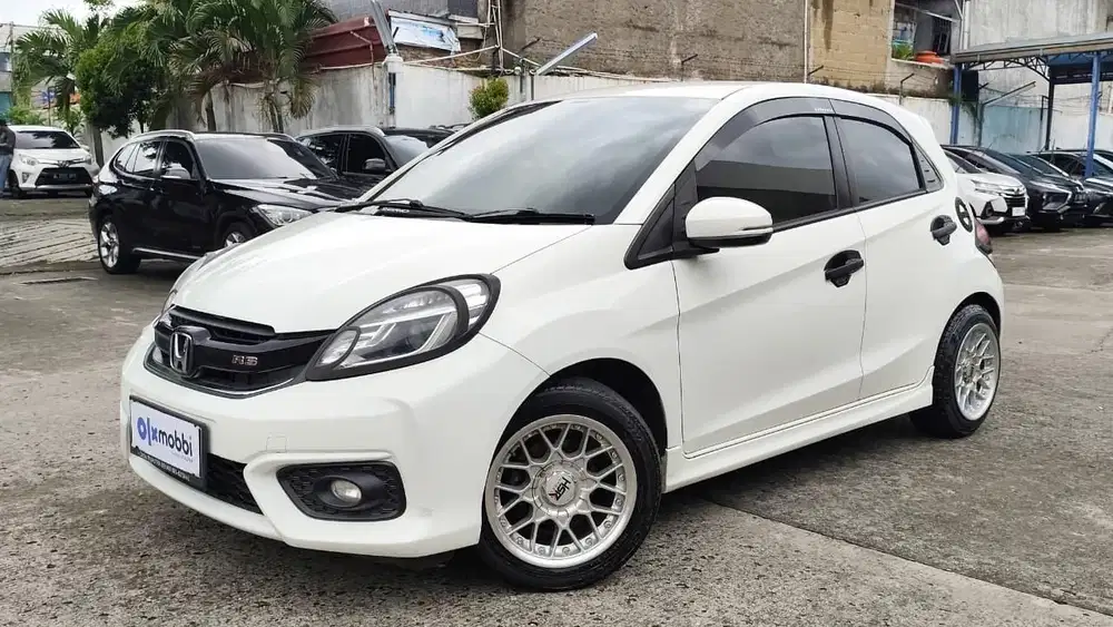 DP RENDAH - Honda Brio 1.2 RS Bensin-MT 2018