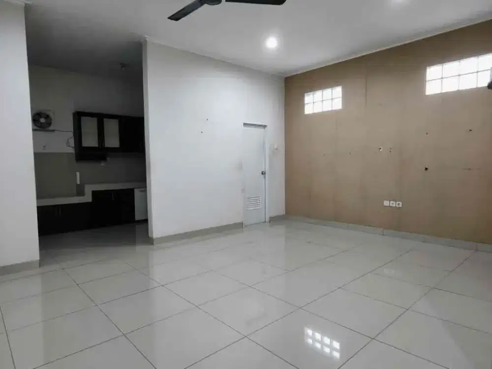 DIJUA RUMAH SIAP HUNI DI KOMPLEK TAMAN KOPO KATAPANG BANDUNG