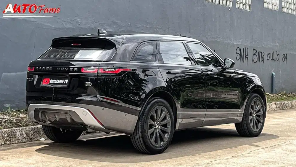 KM 31RB Land Rover Range Rover Velar 2.0 P250 R-Dynamic S NIK 2017 Bl