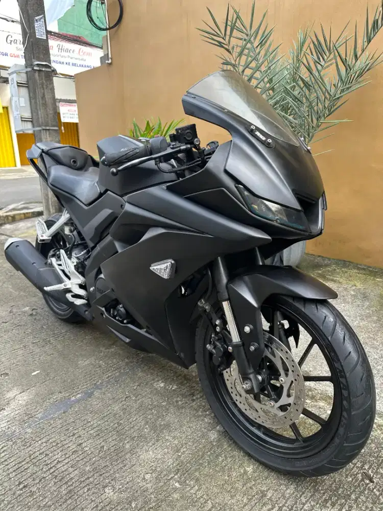 Yamaha R15 V3 150cc Thn. 2017