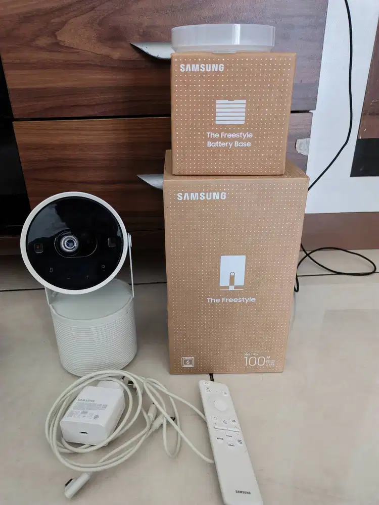 Jual Smart Projector Samsung plus Battery Base